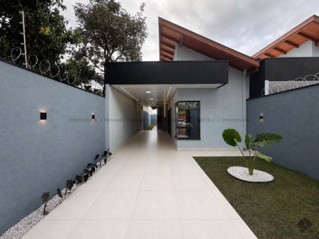 Casa-Térrea em Jardim Seminário