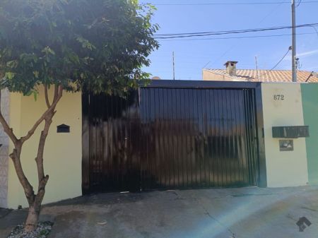 Casa-Térrea em Nova Lima