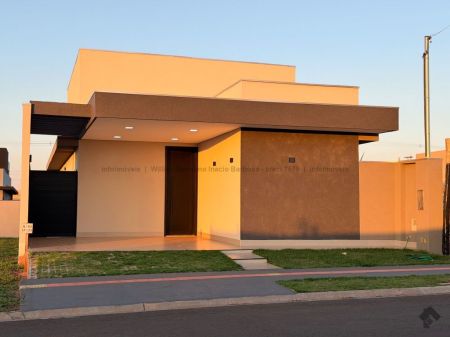 Casa-Térrea-Condomínio em Loteamento Reserva Santa Inês