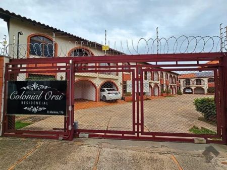 Sobrado-Condomínio em Giocondo Orsi