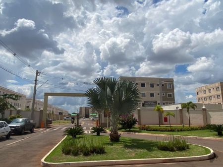 Apartamento em Pioneiros