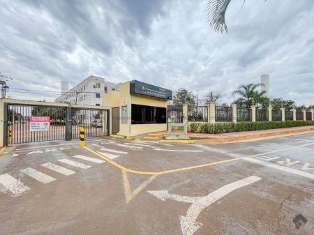 Apartamento em Pioneiros