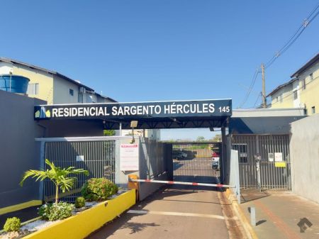 Apartamento em Coophasul
