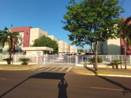 Apartamento em Monte Castelo
