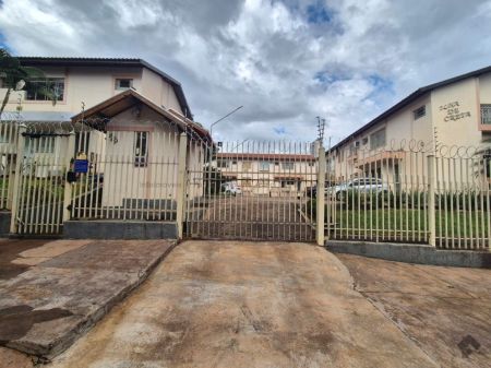 Apartamento em Monte Castelo
