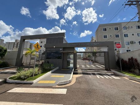 Apartamento em Jardim Seminário