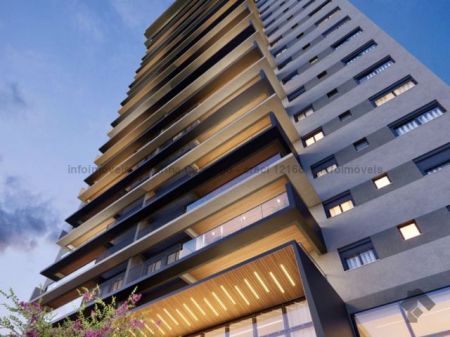 Apartamento em Royal Park