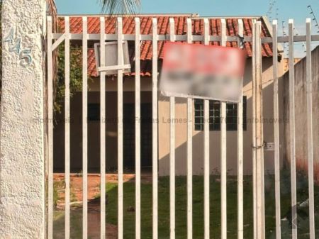 Casa-Térrea em Vila Manoel Taveira