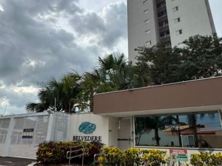 Apartamento em Seminário