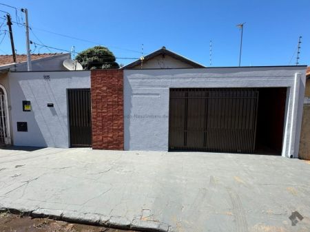 Casa-Térrea em Coophavila II