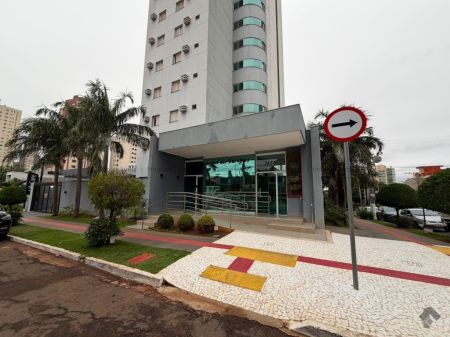 Apartamento em Jardim dos Estados