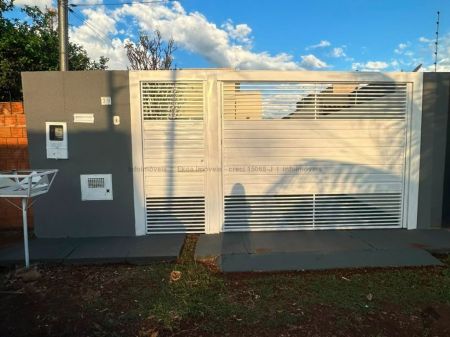 Casa-Térrea em Nova Campo Grande