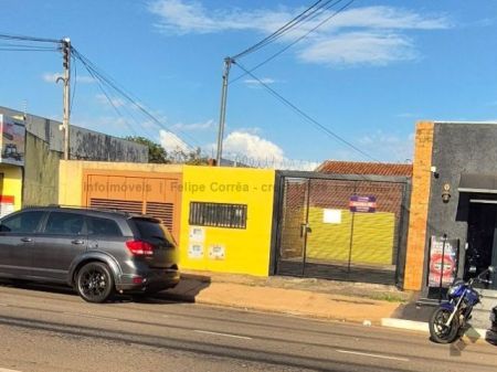 Casa-Térrea em Vila Bandeirante
