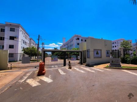 Apartamento em Pioneiros