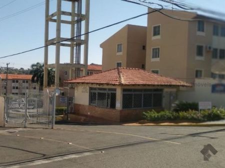 Apartamento em Monte Castelo