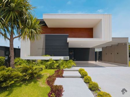 Casa-Térrea-Condomínio em Residencial Alphaville III