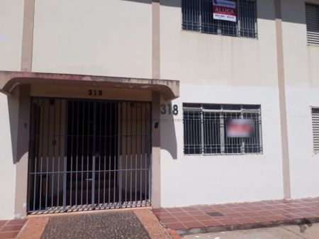Apartamento em Vila Carvalho