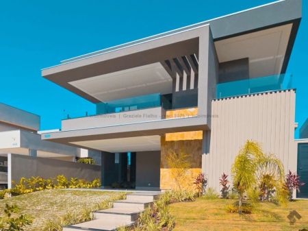 Casa-Térrea-Condomínio em Residencial Alphaville