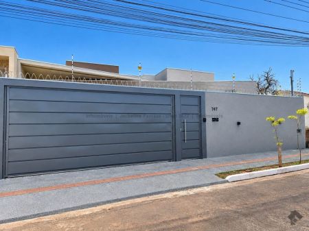 Casa-Térrea em Carandá Bosque II