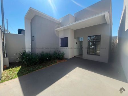 Casa-Térrea em Vila Nasser