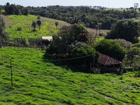 Chácara em Zona Rural