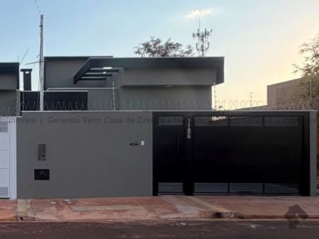 Casa-Térrea em Rita Vieira