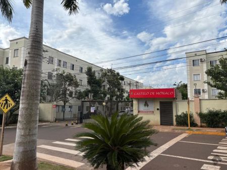 Apartamento em Pioneiros