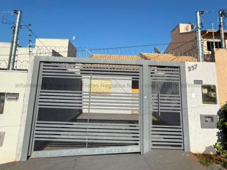 Casa-Térrea em Coronel Antonino