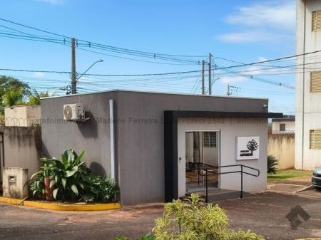 Apartamento em Jardim Centenário