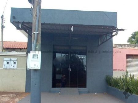 Sala / Salão / Loja em Jardim Flórida I