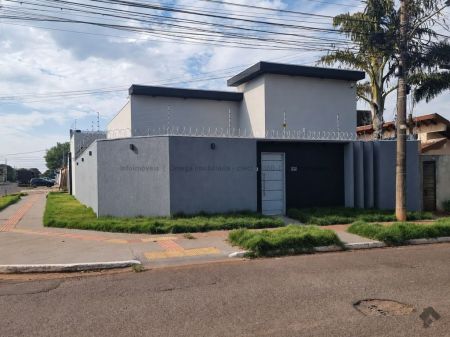 Casa-Térrea em Vila Nasser