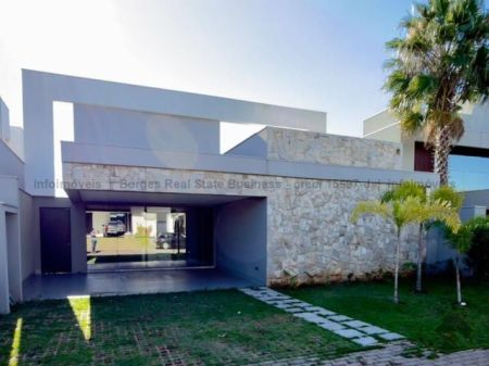 Casa-Térrea-Condomínio em Residencial Alphaville II