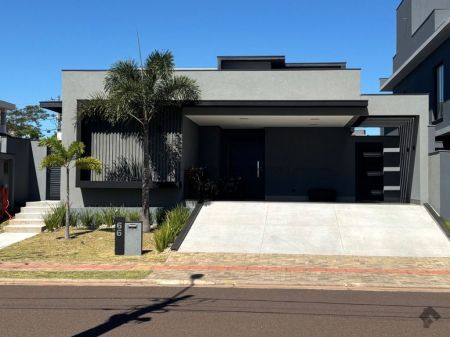 Casa-Térrea-Condomínio em Residencial Alphaville III