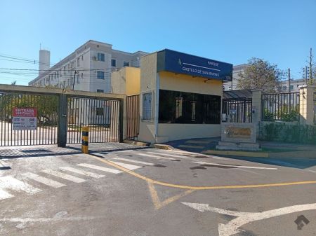 Apartamento em Pioneiros