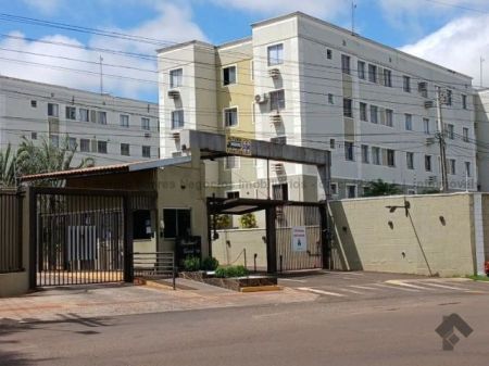 Apartamento em Pioneiros