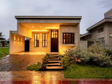 Casa-Térrea-Condomínio em Residencial Alphaville III
