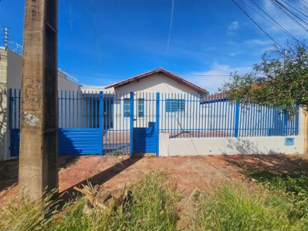 Casa-Térrea em Vila Nasser