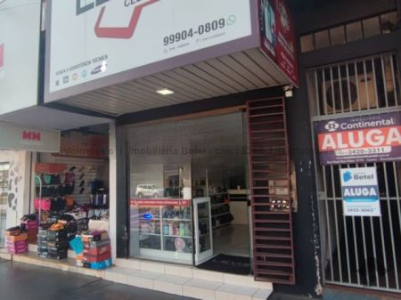 Sala / Salão / Loja em Centro