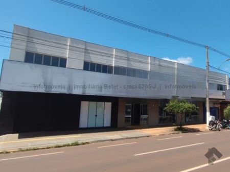 Sala / Salão / Loja em Centro