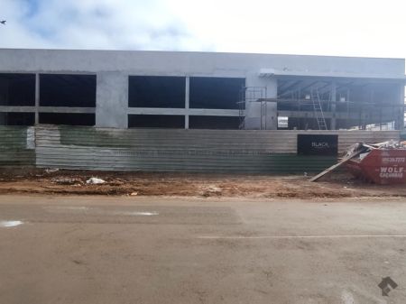 Sala / Salão / Loja em Jardim Independência