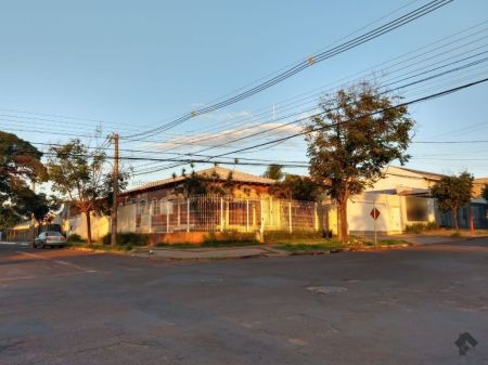 Casa Comercial em Jardim São Bento
