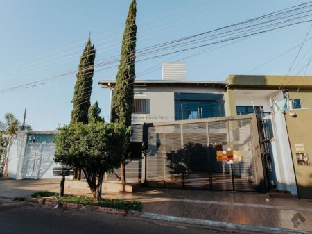 Casa-Térrea em Carandá