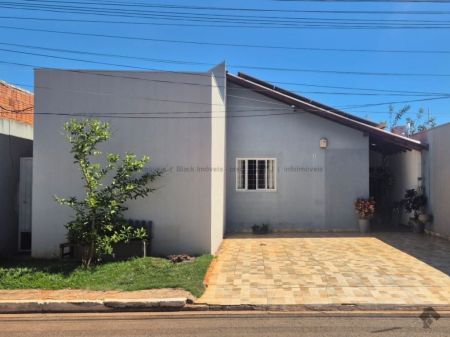 Casa-Térrea-Condomínio em Conjunto Res. Monte Castelo