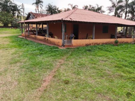 Chácara em Zona Rural
