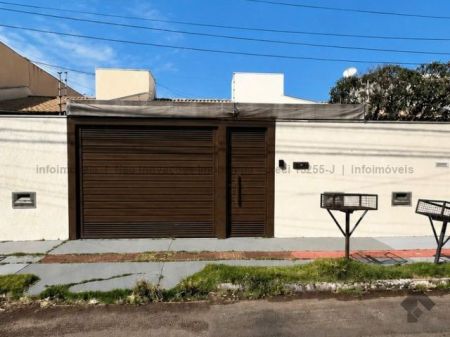 Casa-Térrea em Cidade Jardim