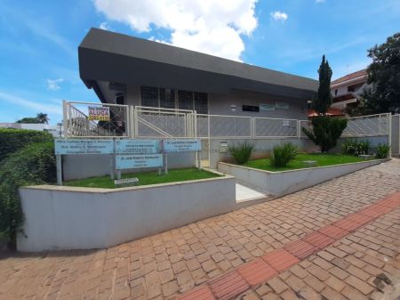Sala / Salão / Loja em Centro