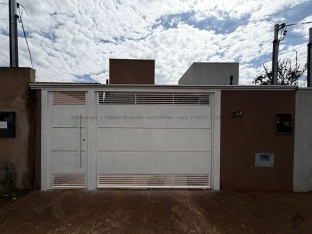 Casa-Térrea em Residencial Oliveira I