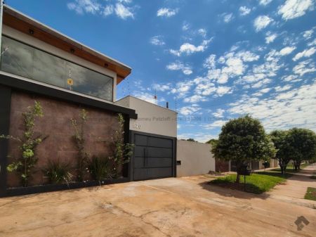 Casa-Térrea em Nova Campo Grande