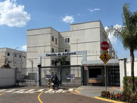 Apartamento em Pioneiros