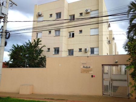 Apartamento em Jardim Paradiso